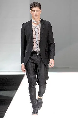 Look 3